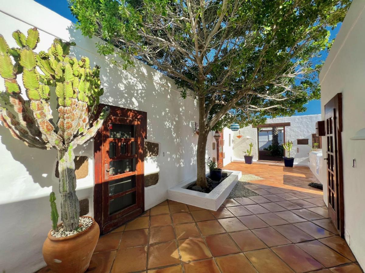 Stylish Getaway With Secluded Patio In Lava Finca Uga Eksteriør bilde