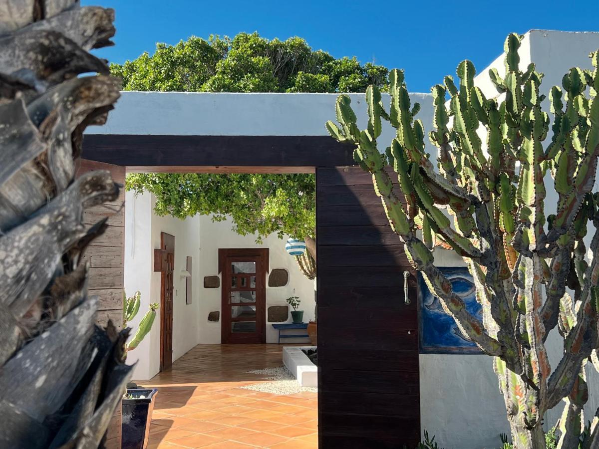 Stylish Getaway With Secluded Patio In Lava Finca Uga Eksteriør bilde