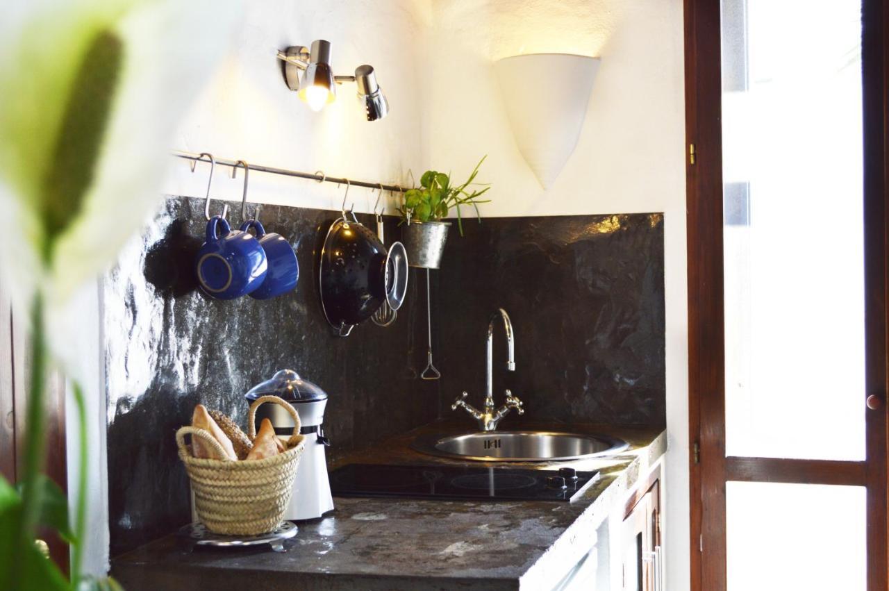 Stylish Getaway With Secluded Patio In Lava Finca Uga Eksteriør bilde